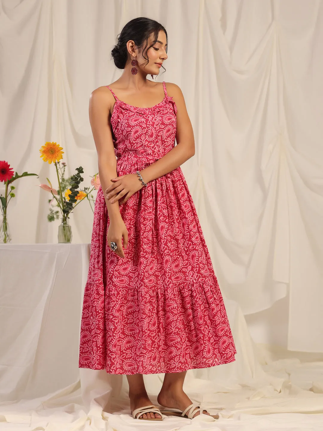 Women's Tier Dress Anti-Static-Finish