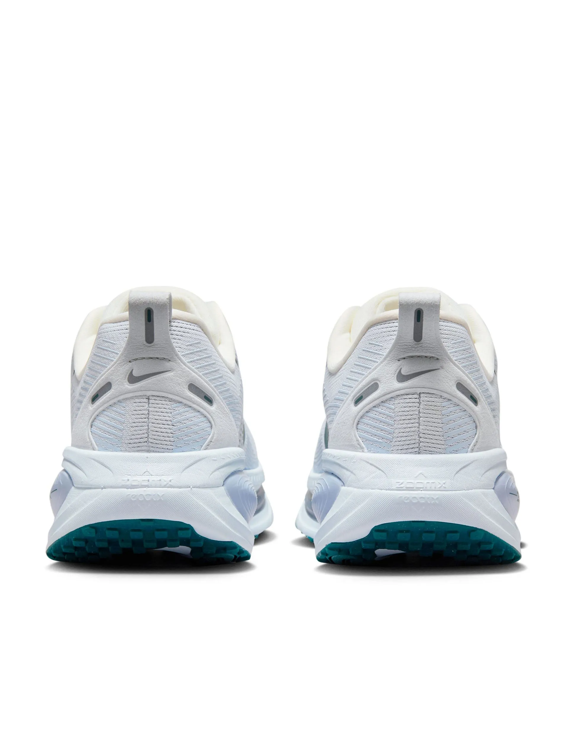 Vomero 18 Running Shoes - Summit White/Blue Tint/Geode Teal Cushioned - tongue Comfort - Focused