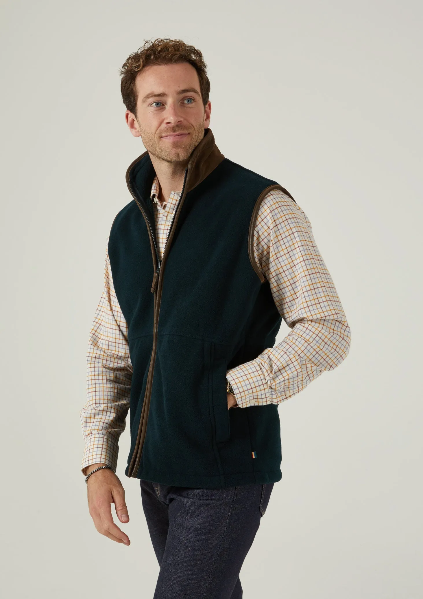 Trail Friendly Mountain Ready Aylsham Men's Fleece Gilet In Dark Navy - Regular Fit