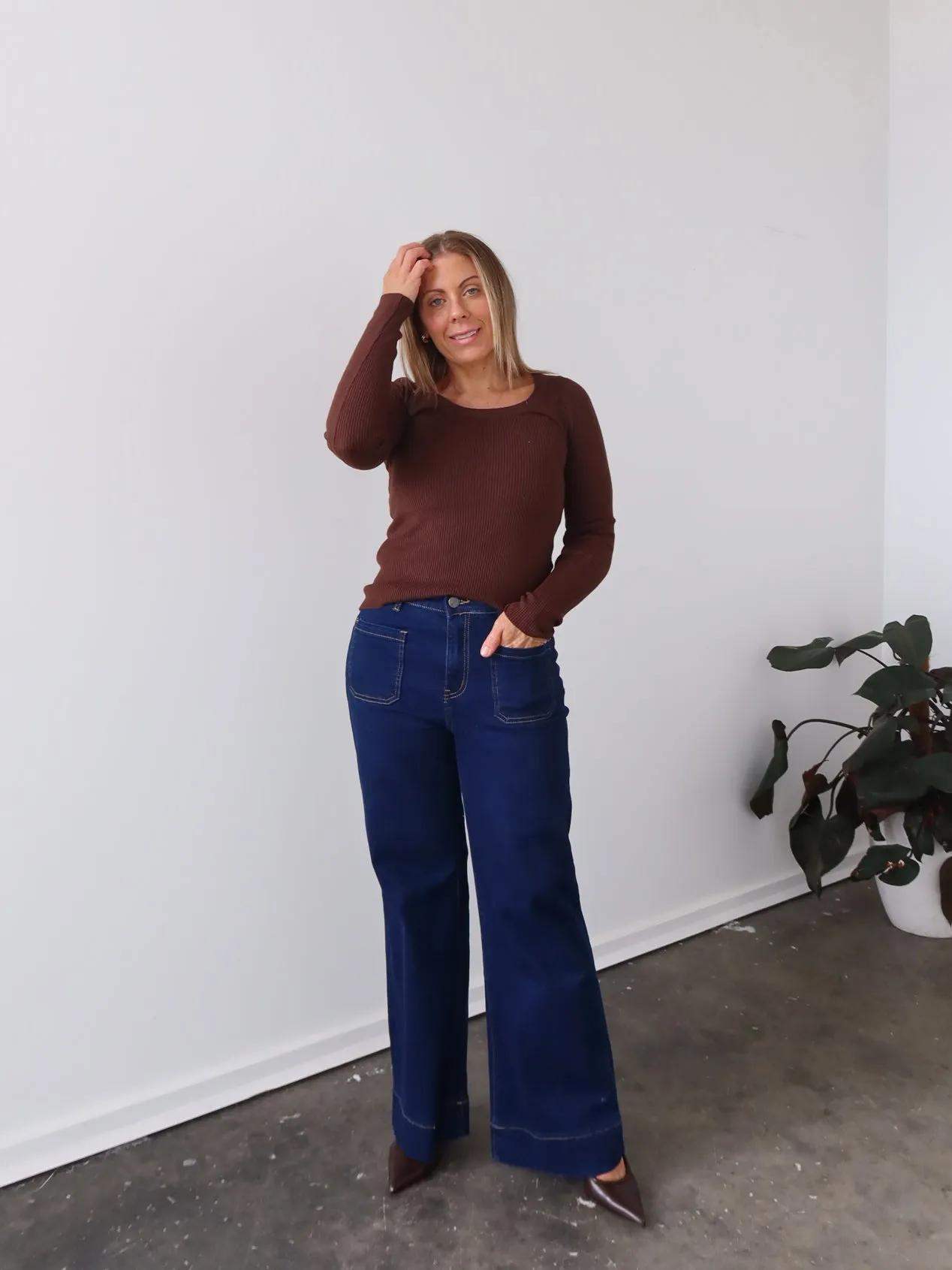 Relaxed Waist Bentley Jeans - Dark Blue