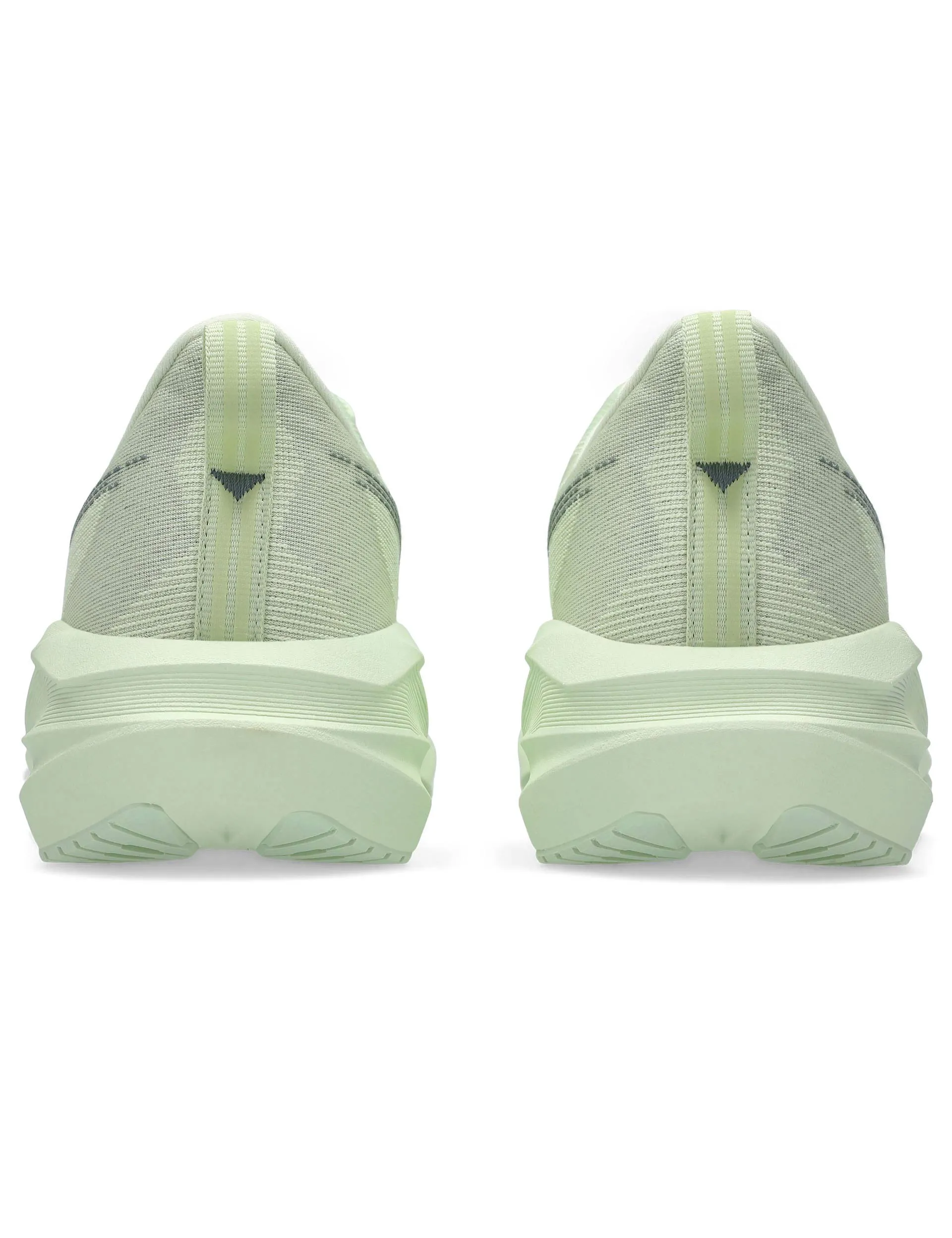 Novablast 5 - Whisper Green/Monument Blue Natural Motion Design