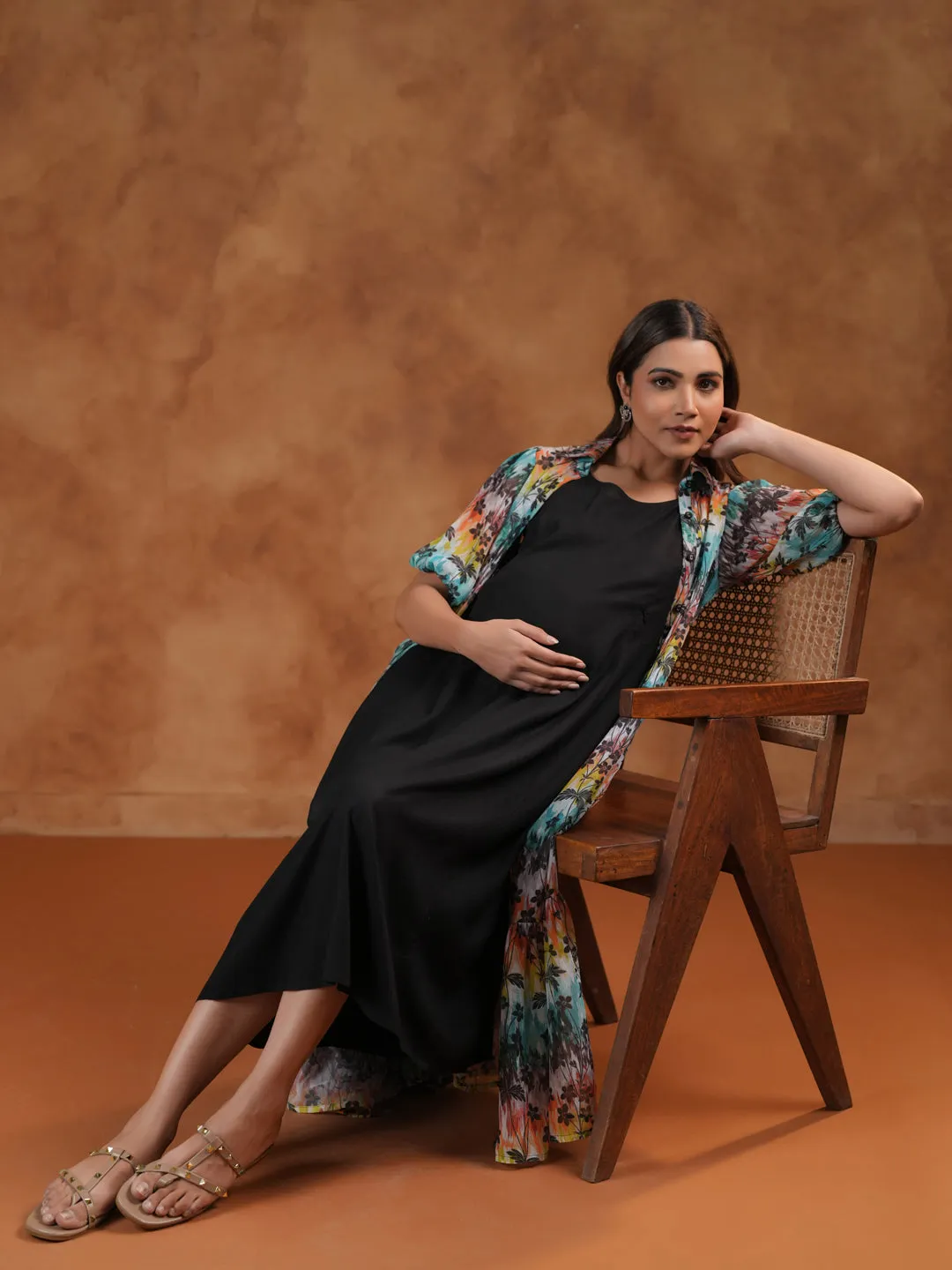 Mid layer Playful and flirty dress Women's Black Maternity Dress