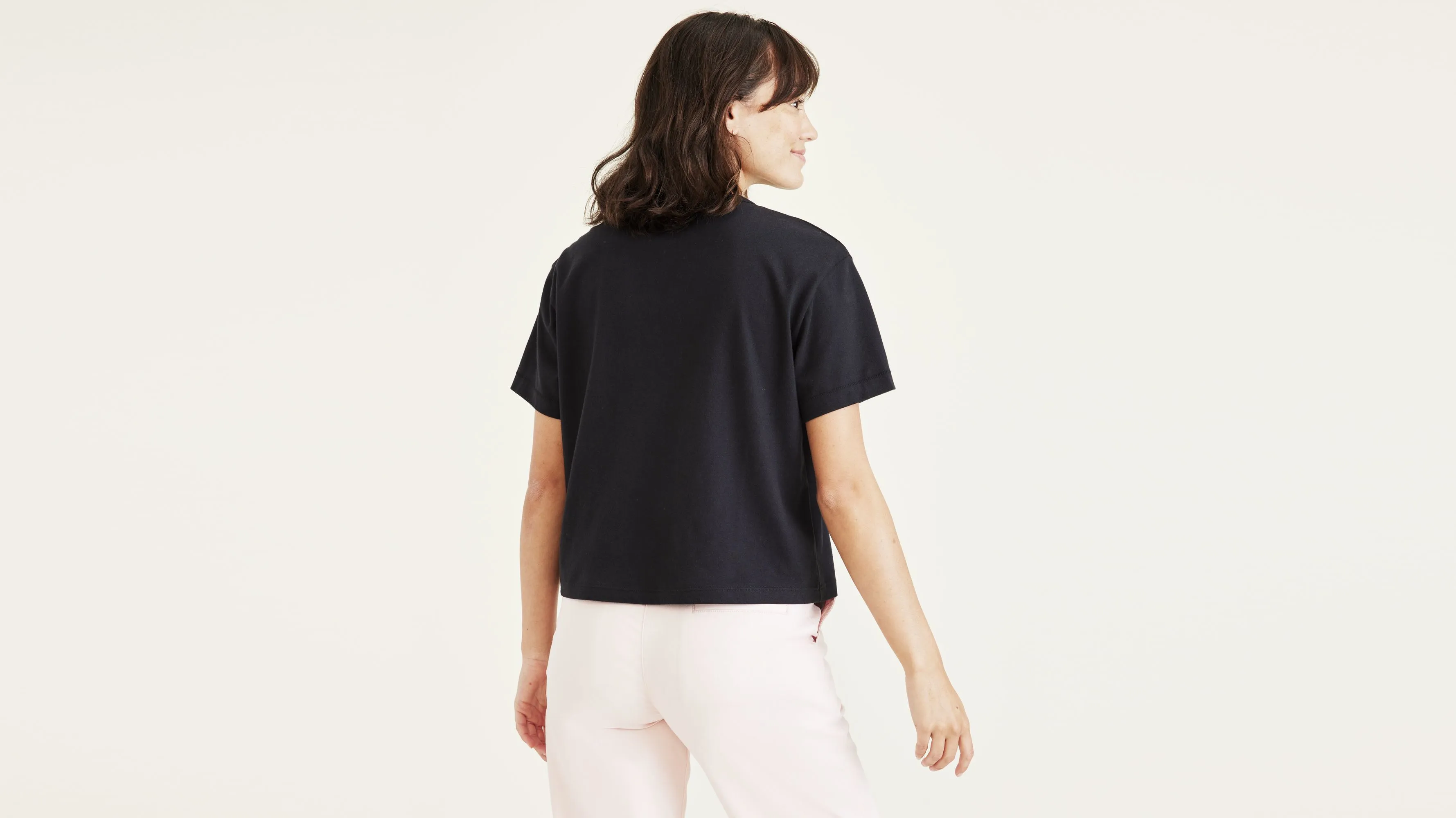 Women's Regular Fit Crew Tee High Density Weave Athletic Fit