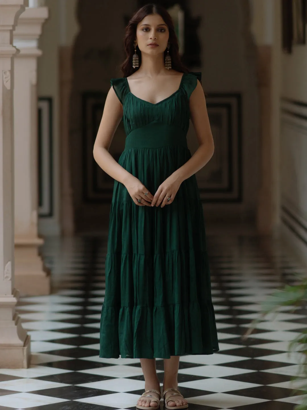 Fall Fashion Versatile and Comfortable Women's Solid Fit and Flare Dress